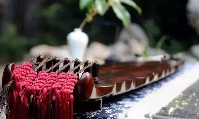 古琴调音每根弦对应的字母_古琴每根弦的音调_古琴七根弦分别是什么音调