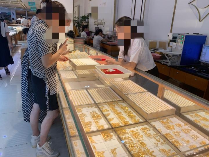 历年黄金克价_1998年黄金价格多少钱一克_1998年黄金一克多少钱
