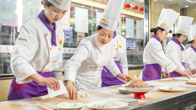 培训面点培训学校_面点培训是什么意思_面点职业培训多少钱