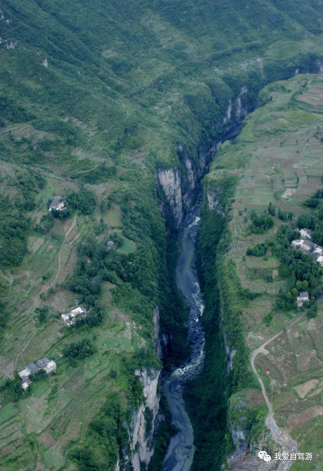 神龙架自驾危险吗_神龙架风景区自驾旅游攻略_神龙架自驾游路线